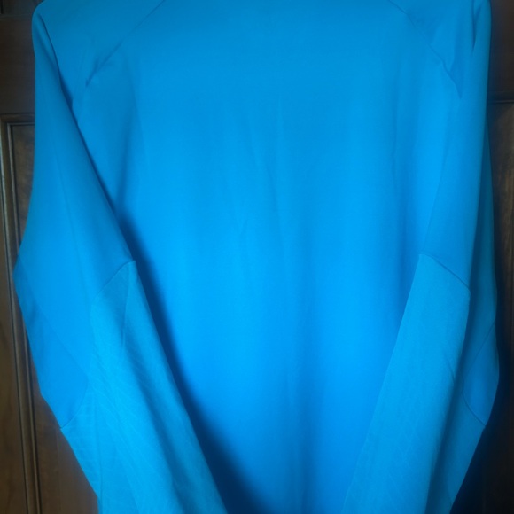 Nike Aqua Long Sleeve Top with Pink Swoosh - Picture 2 of 5